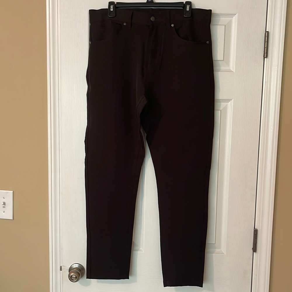 Medium Legend 34-30 Slim Fit Black Pants casual or dress